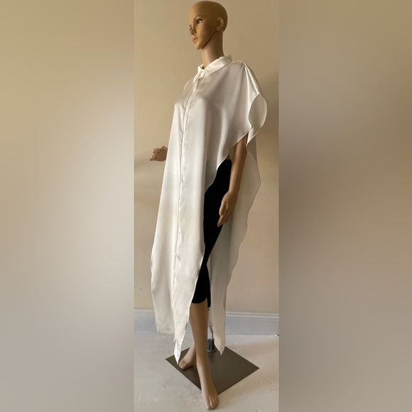 White Asymmetrical Side Slit Sleeveless Button-down Maxi Shirt Blouse - Picture 5 of 6